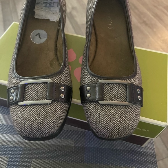 Round Toe Houndstooth Brown Casual Slip On Aerosols Fabric Upper - Picture 5 of 8